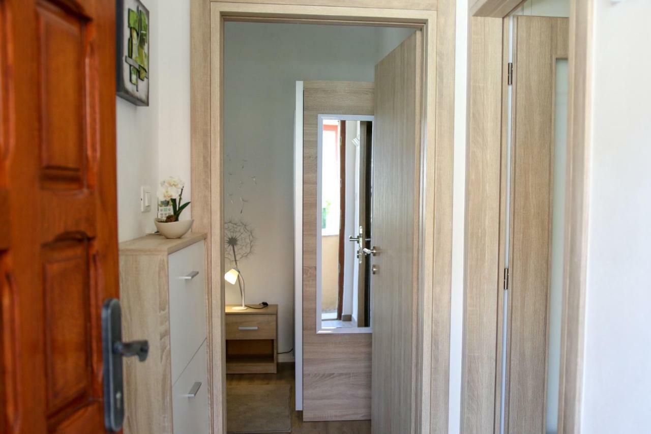 Apartment Polic Шибеник Экстерьер фото